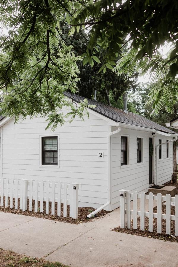 Spearfish Cottages Екстер'єр фото